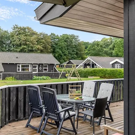 Vakantiehuis Thrine - 150m From The Sea By Interhome *