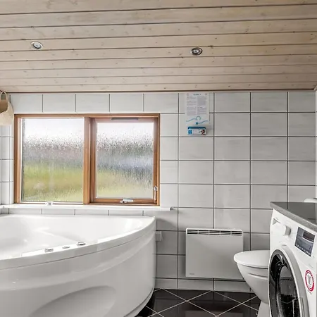 Thrine - 150m From The Sea By Interhome Vakantiehuis