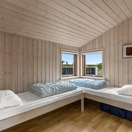 Thrine - 150m From The Sea By Interhome Vakantiehuis Sjolund